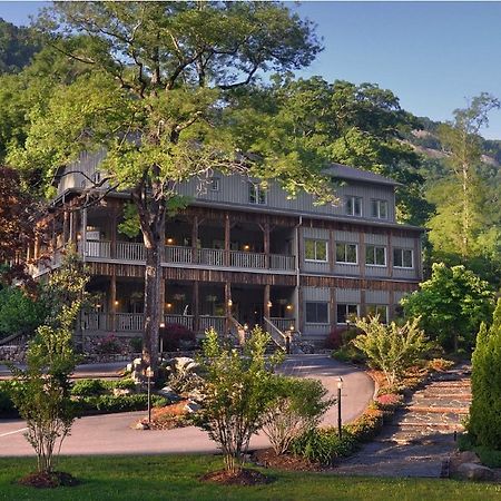 The Esmeralda Inn And Restaurant Chimney Rock Eksteriør billede